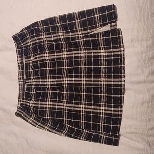 Shein Black and White Womens Med Plaid Mini Skirt 😍 ♥️